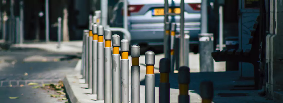 Safe and Convenient Retractable Barrier Column Systems for Properties in Palm Valley, FL